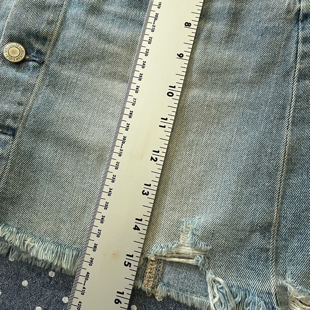 American Eagle Button Front Light Wash Jeans Skirt - image 7